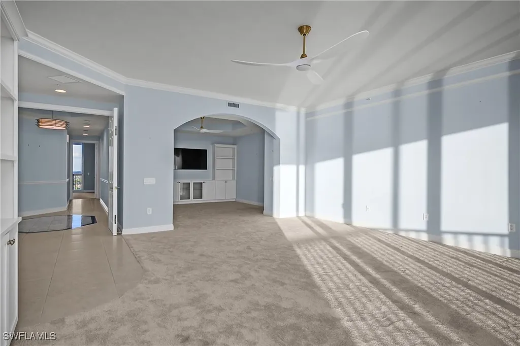 455 Cove Tower Drive Naples FL 34110