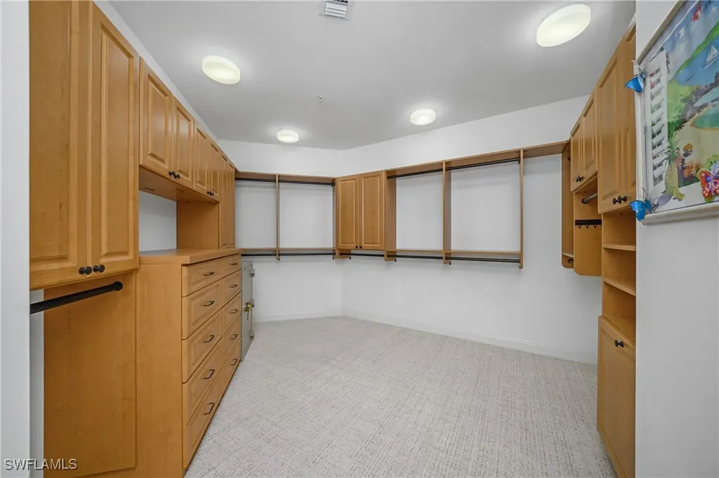 455 Cove Tower Drive Naples FL 34110