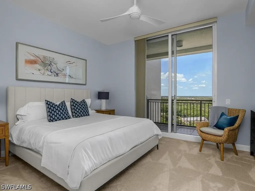 455 Cove Tower Drive Naples FL 34110