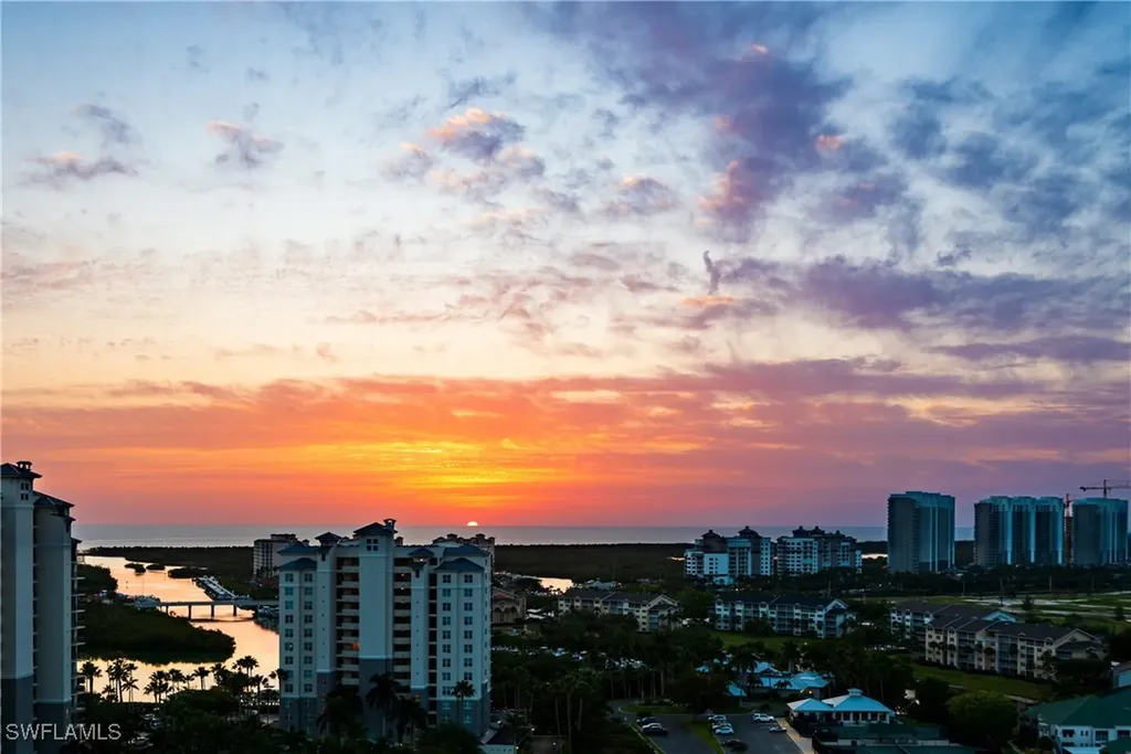 455 Cove Tower Drive Naples FL 34110