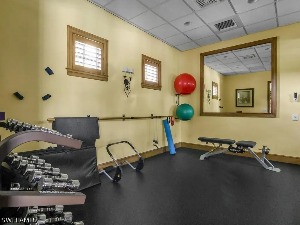 455 Cove Tower Drive Naples FL 34110