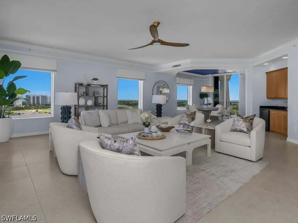 455 Cove Tower Drive Naples FL 34110