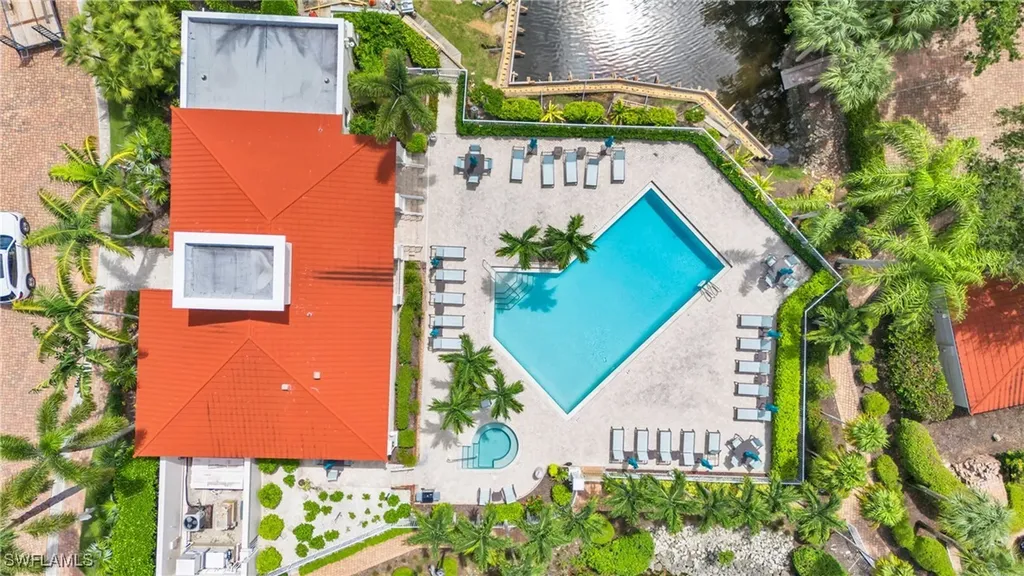 1600 Clermont Drive Naples FL 34109