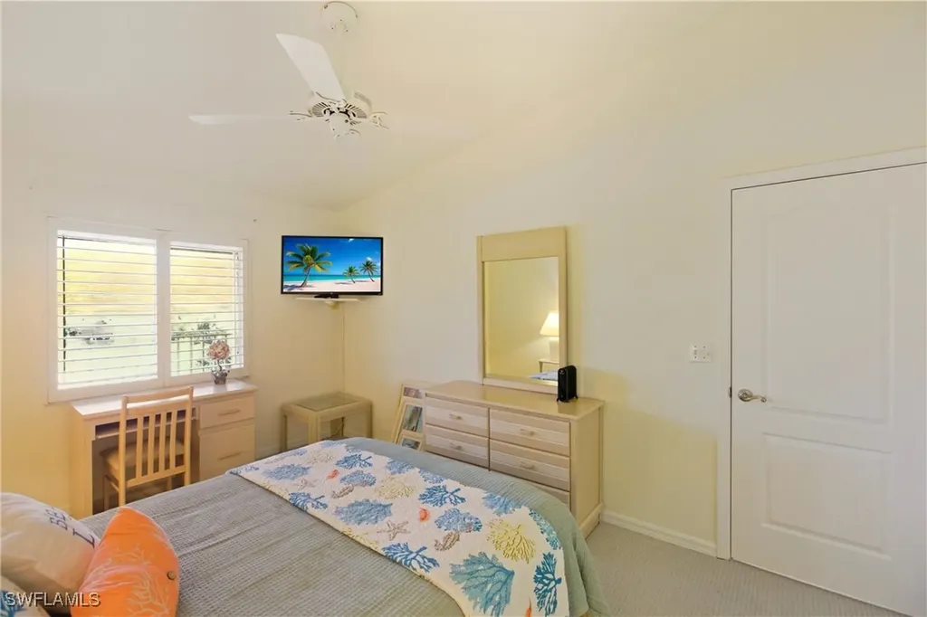 7360 Glenmoor Lane Naples FL 34104