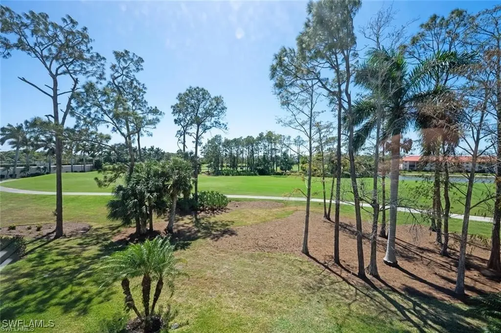 7360 Glenmoor Lane Naples FL 34104