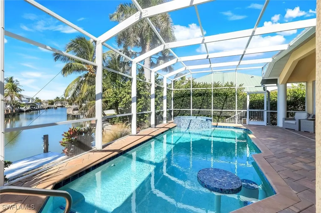 309 Rookery Court Marco Island FL 34145