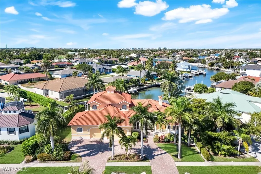 309 Rookery Court Marco Island FL 34145