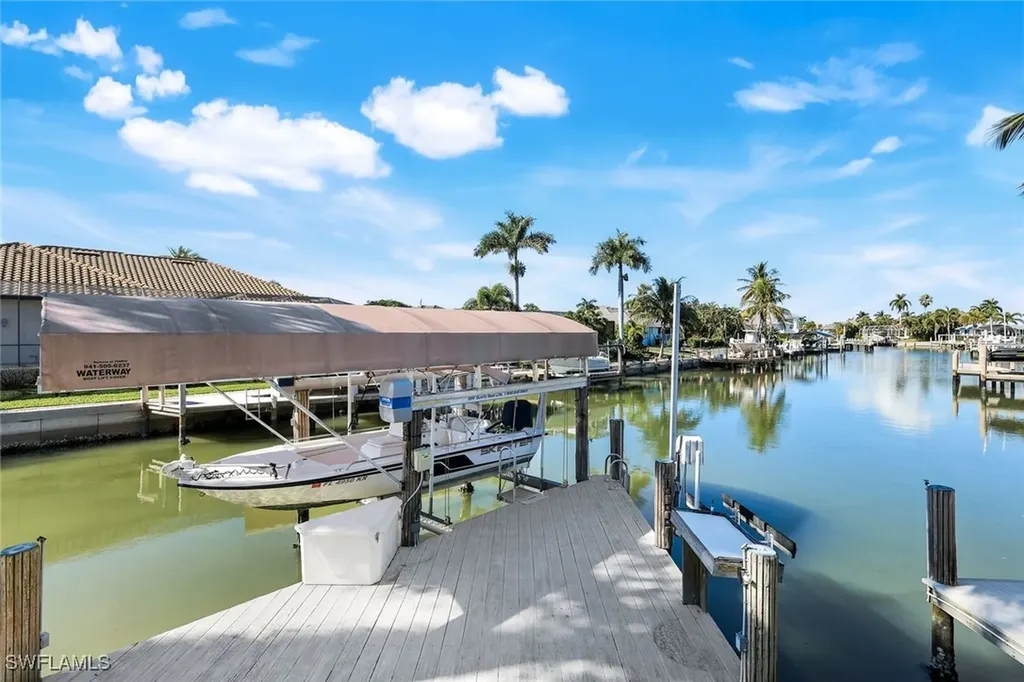 309 Rookery Court Marco Island FL 34145