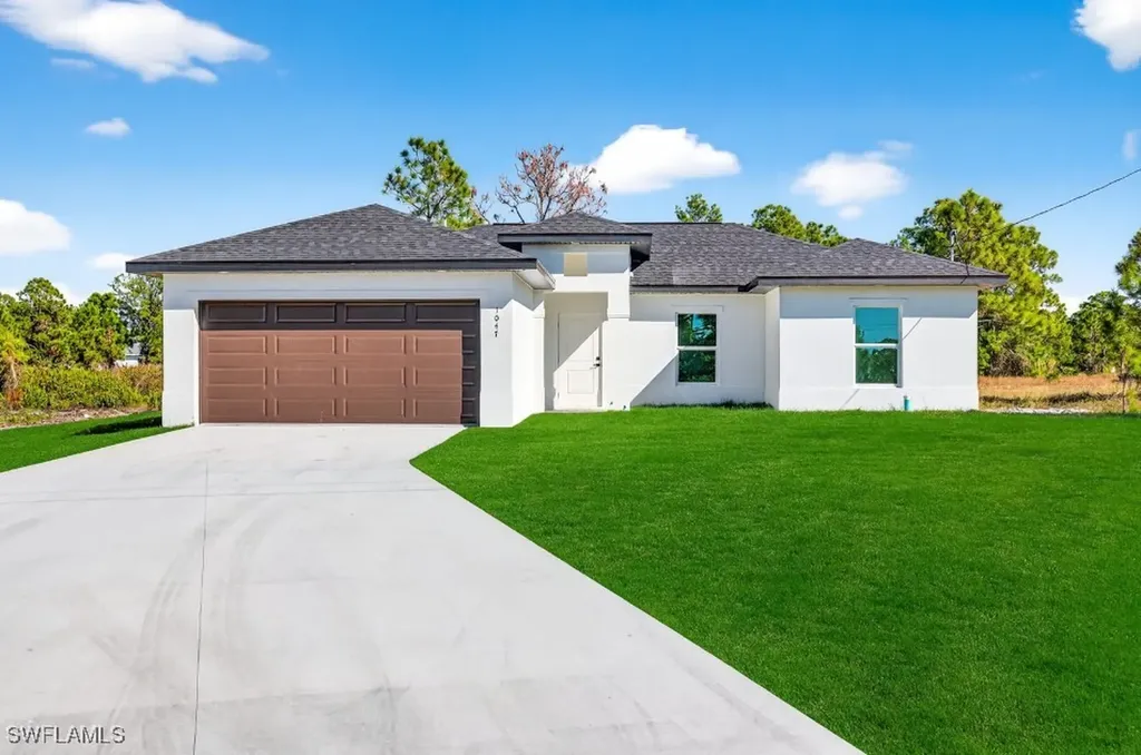 1047 Kirkwood Street Lehigh Acres FL 33974