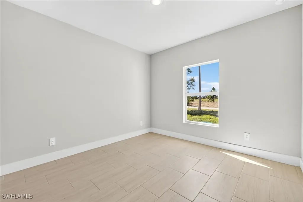 1047 Kirkwood Street Lehigh Acres FL 33974