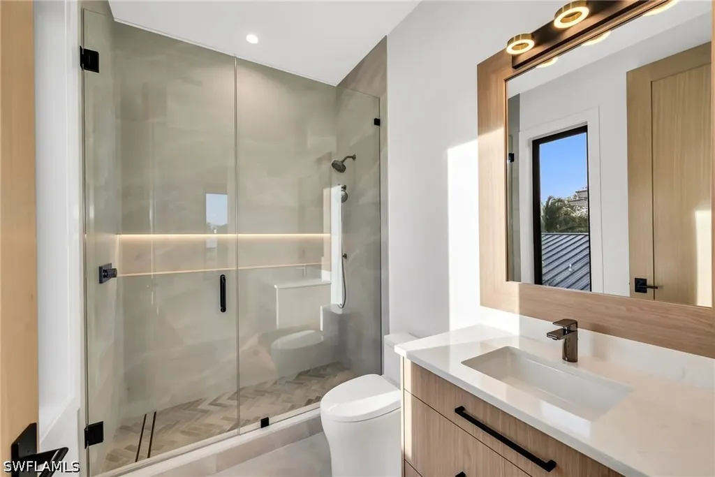 1227 10th Avenue N Naples FL 34102