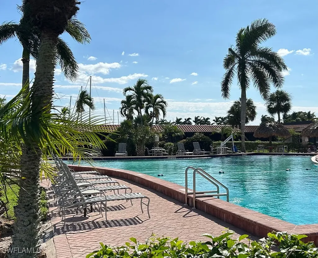 25000 Tamiami Trail E Naples FL 34114