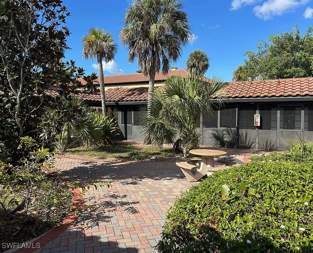 25000 Tamiami Trail E Naples FL 34114