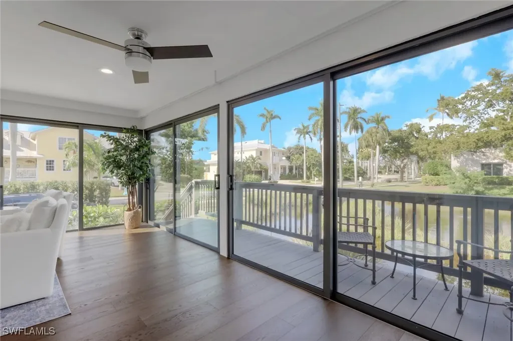 605 8th Avenue S Naples FL 34102