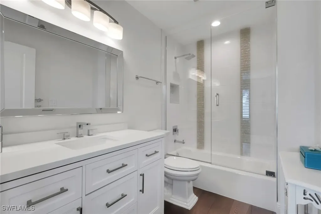 605 8th Avenue S Naples FL 34102