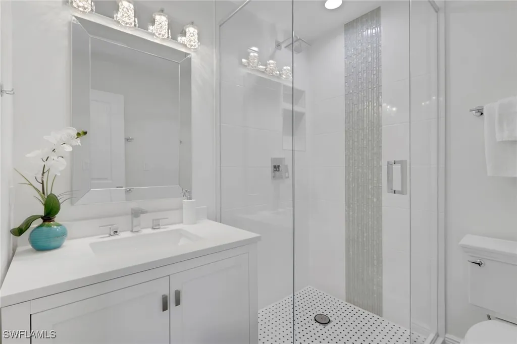605 8th Avenue S Naples FL 34102