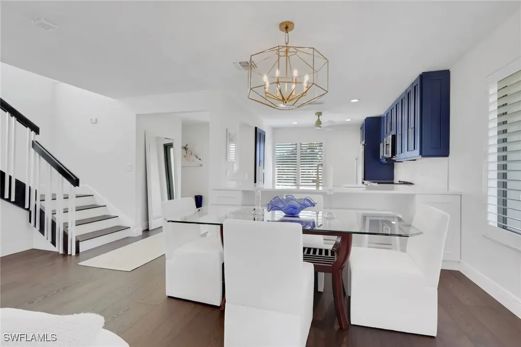 605 8th Avenue S Naples FL 34102