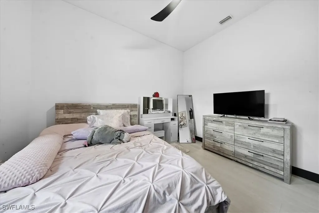 28033 Oak Lane Bonita Springs FL 34135