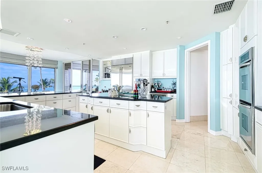4601 Gulf Shore Boulevard N Naples FL 34103