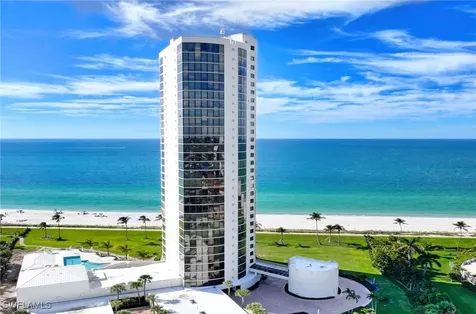 4601 Gulf Shore Boulevard N Naples FL 34103
