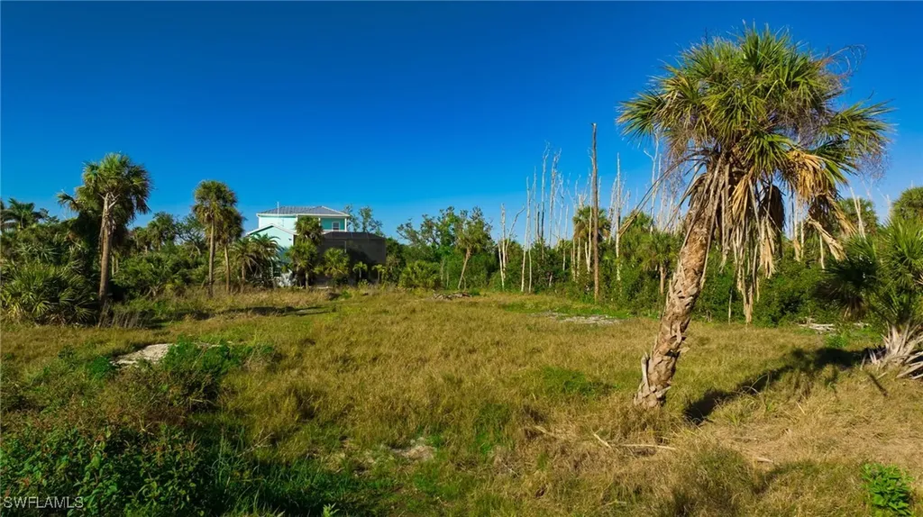 13350 Electron Drive Fort Myers FL 33908