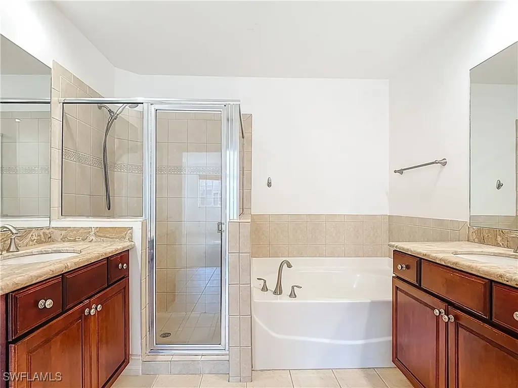 10220 Olivewood Way Estero FL 33928