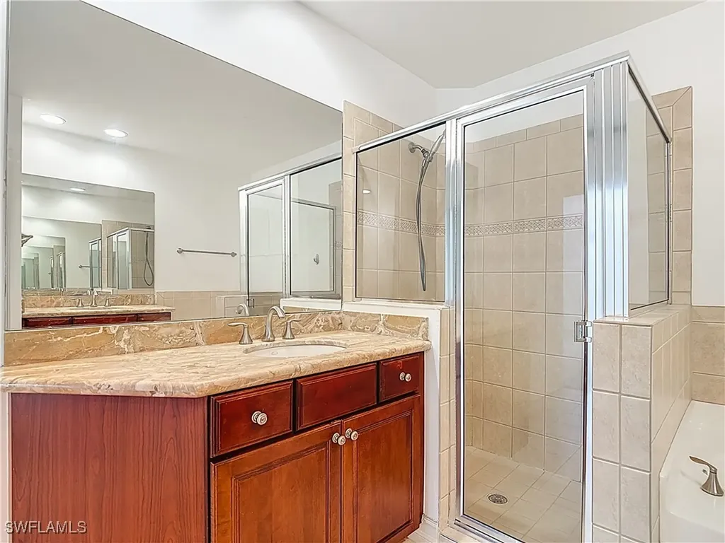 10220 Olivewood Way Estero FL 33928