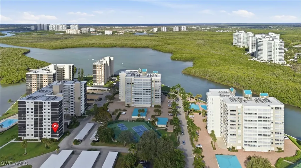 11 Bluebill Avenue Naples FL 34108