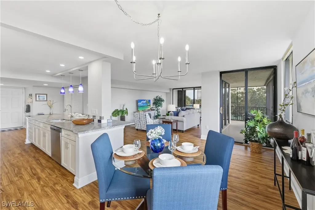 11 Bluebill Avenue Naples FL 34108