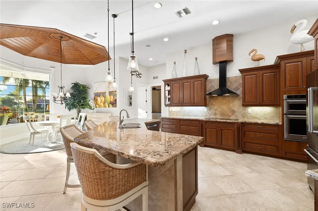 7717 Trent Court Naples FL 34113