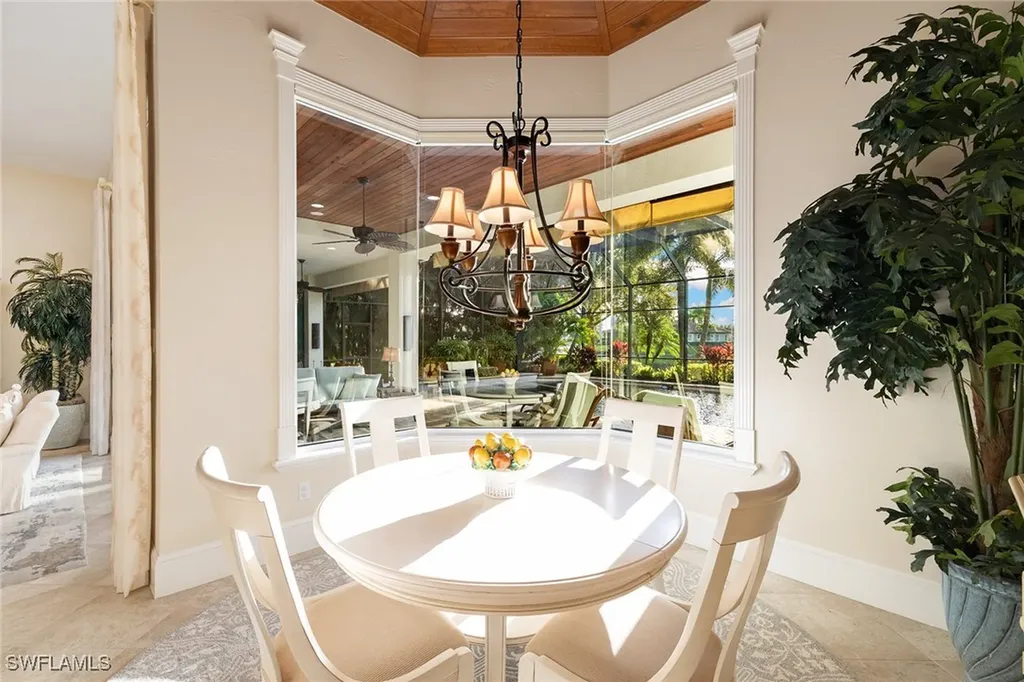 7717 Trent Court Naples FL 34113