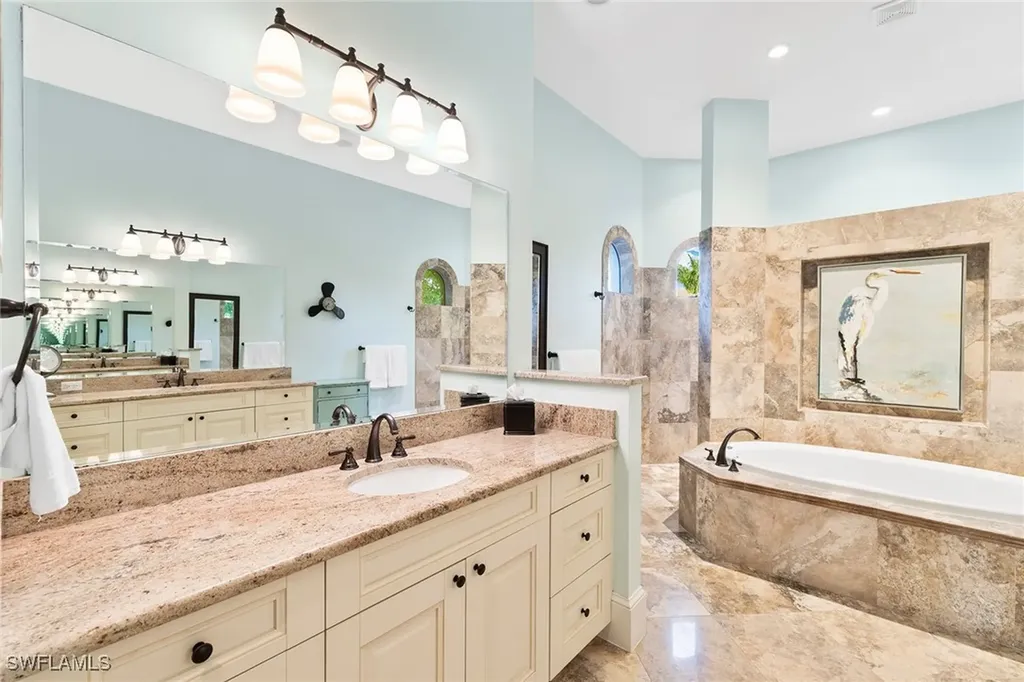 7717 Trent Court Naples FL 34113