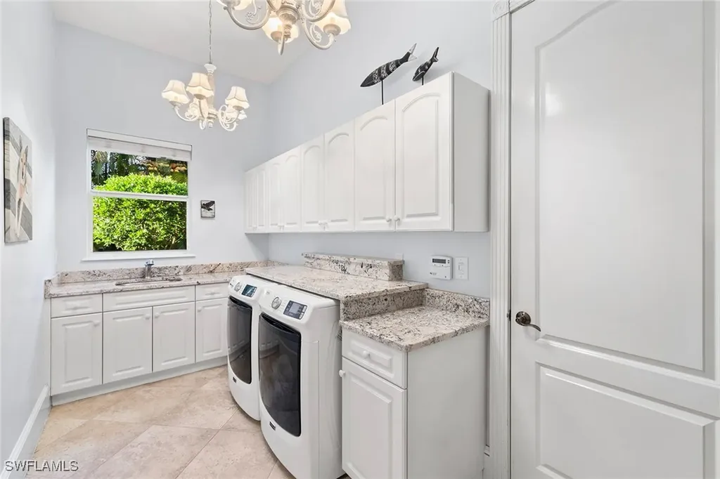 7717 Trent Court Naples FL 34113