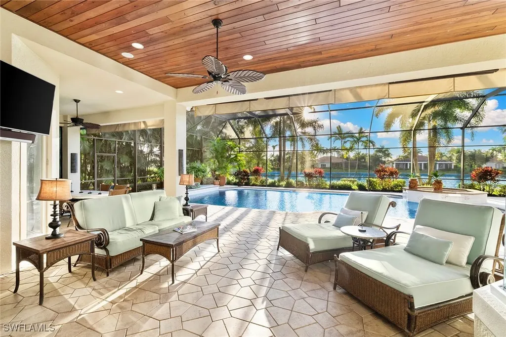 7717 Trent Court Naples FL 34113