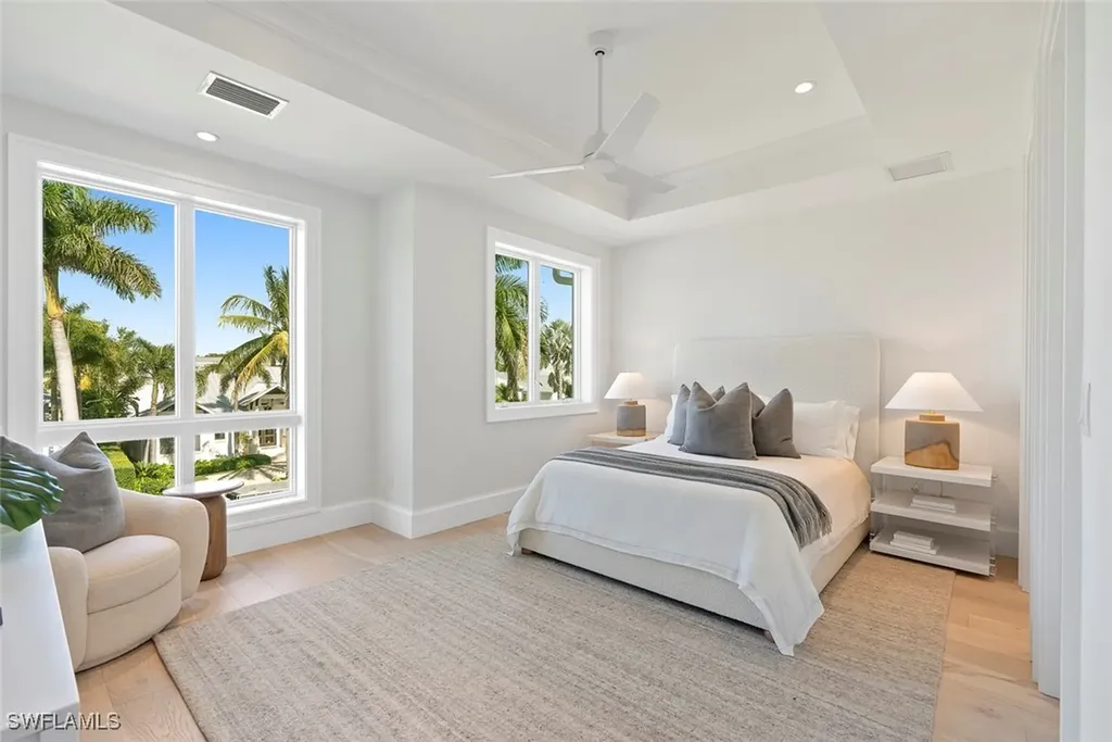 544 13th Avenue S Naples FL 34102