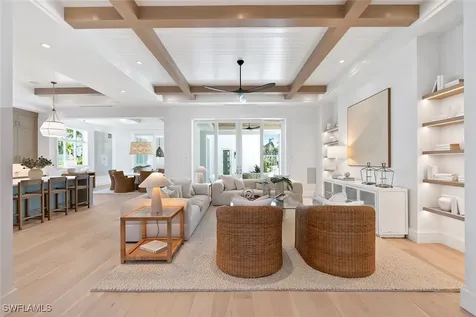 544 13TH Avenue S Naples FL 34102