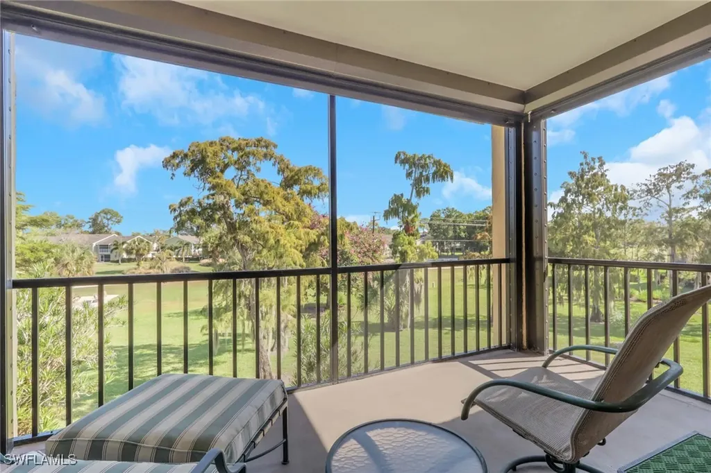 1084 Forest Lakes Drive Naples FL 34105