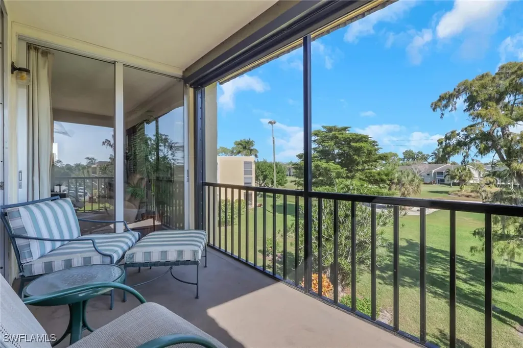 1084 Forest Lakes Drive Naples FL 34105