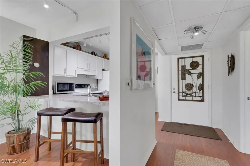 1084 Forest Lakes Drive Naples FL 34105