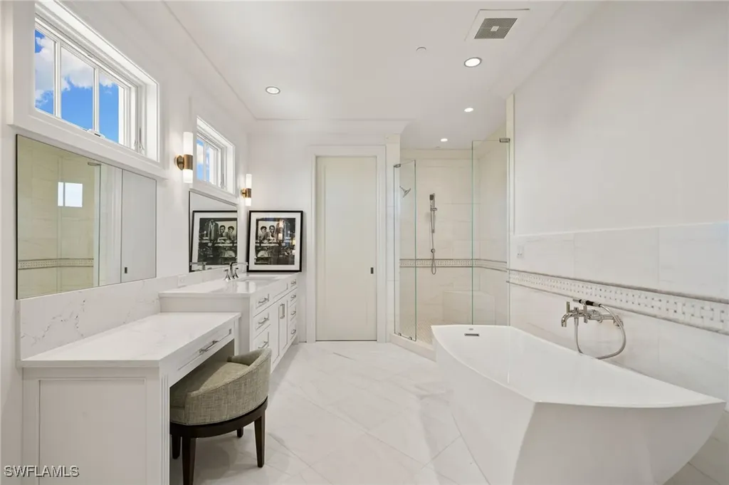 745 12th Avenue S Naples FL 34102