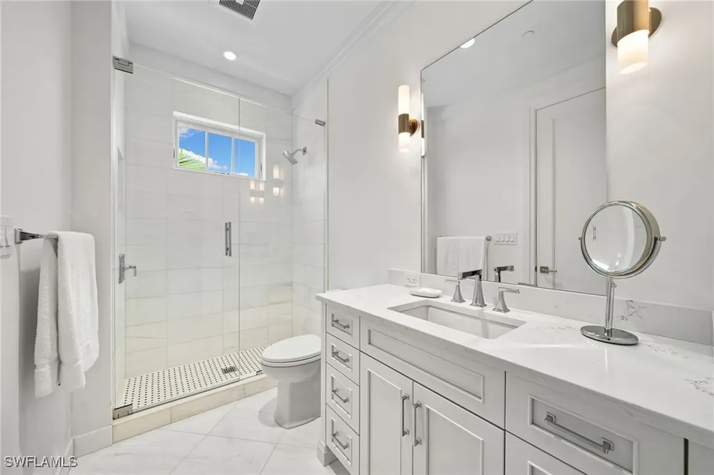 745 12th Avenue S Naples FL 34102