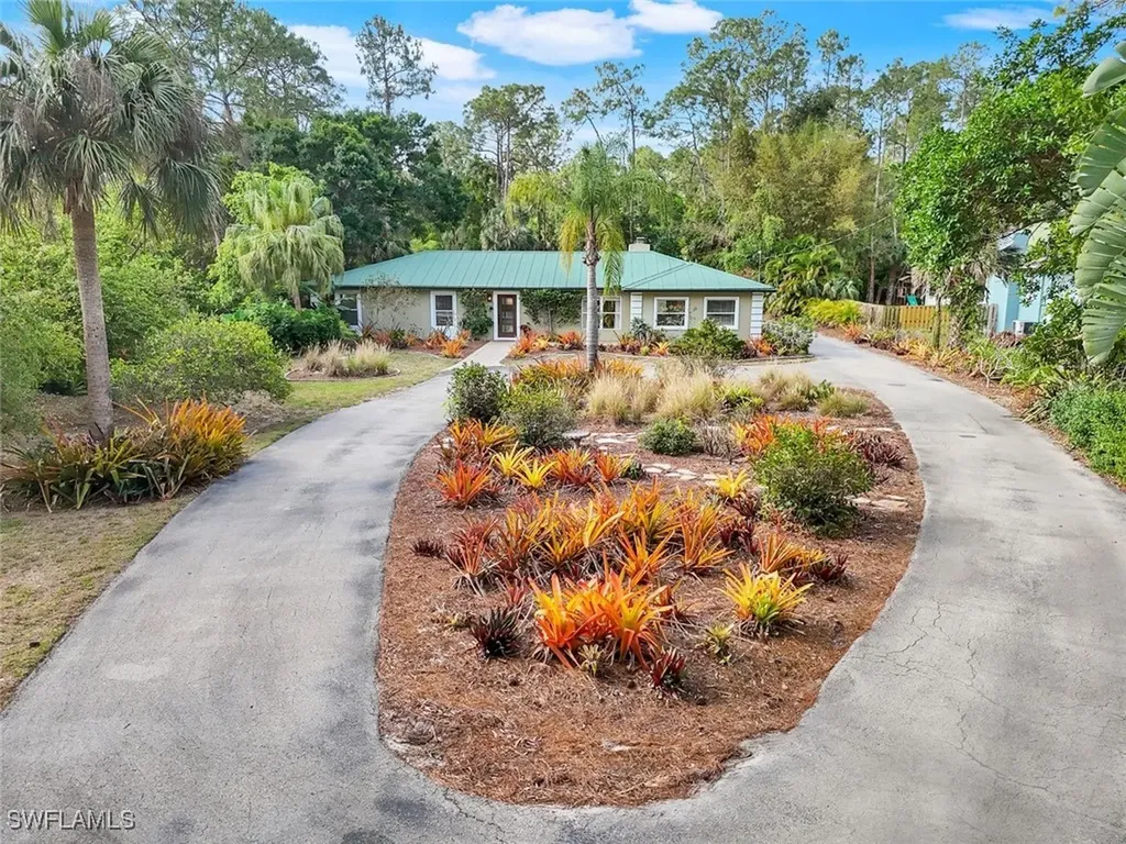 5248 Coral Wood Drive Naples FL 34119