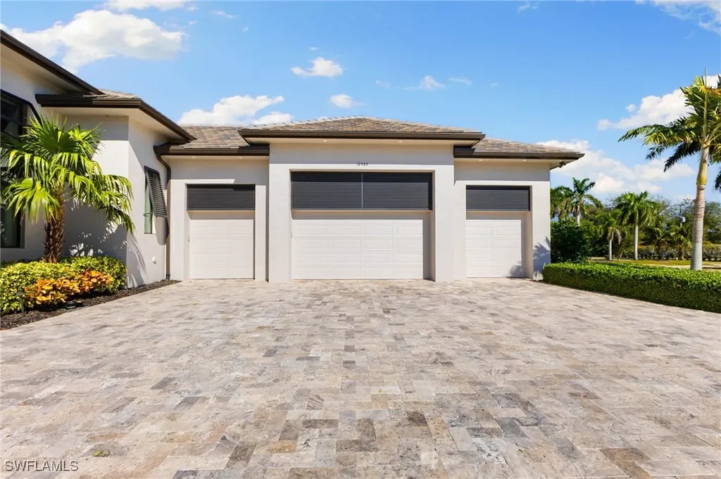 12484 Riverside Drive Fort Myers FL 33919