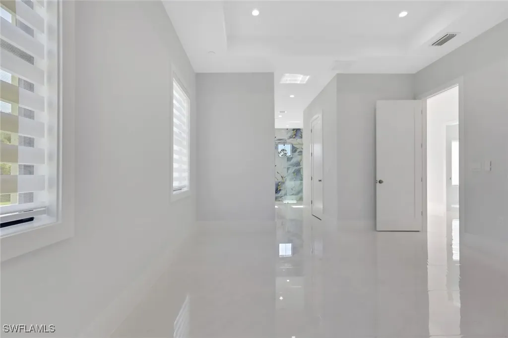 3813 16th Avenue NE Naples FL 34120