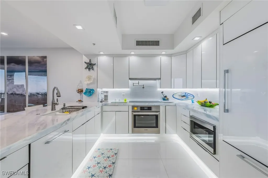 1065 Borghese Lane Naples FL 34114