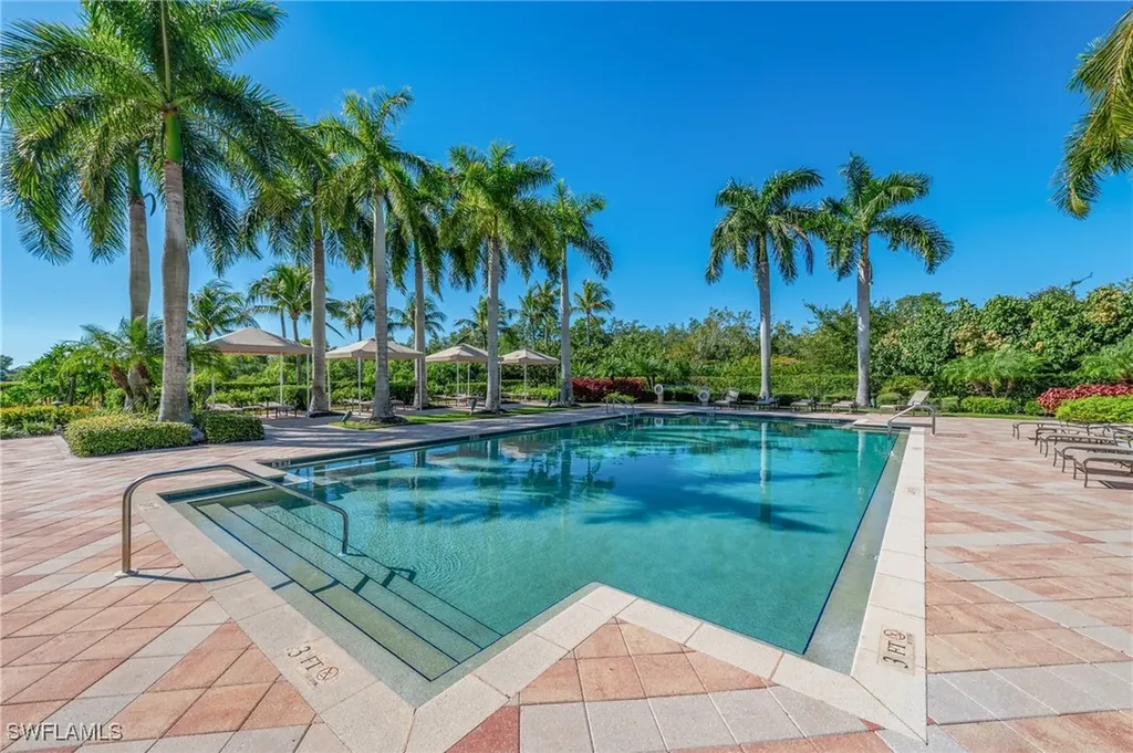 1065 Borghese Lane Naples FL 34114