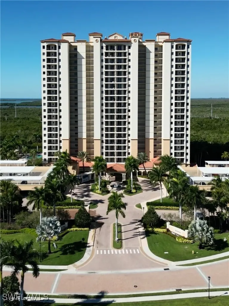 1065 Borghese Lane Naples FL 34114
