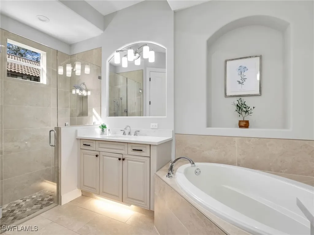 7864 Valencia Court Naples FL 34113