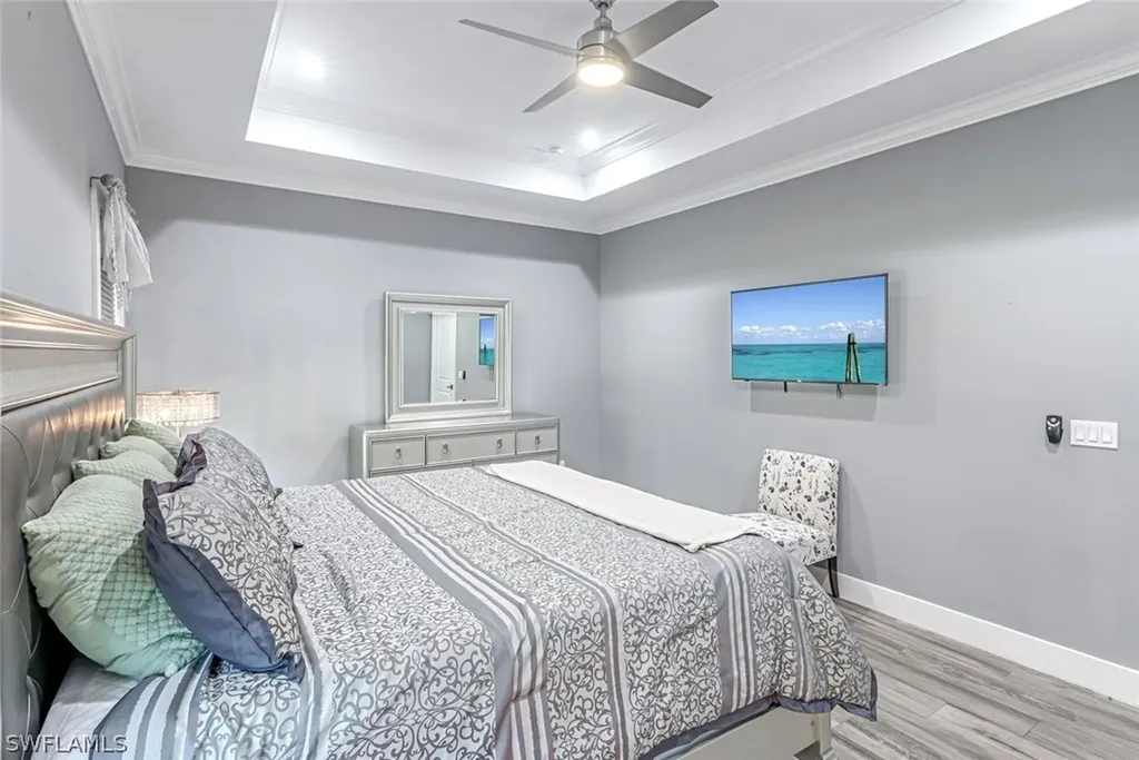 141 20th Avenue NW Naples FL 34120
