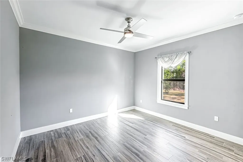 141 20th Avenue NW Naples FL 34120